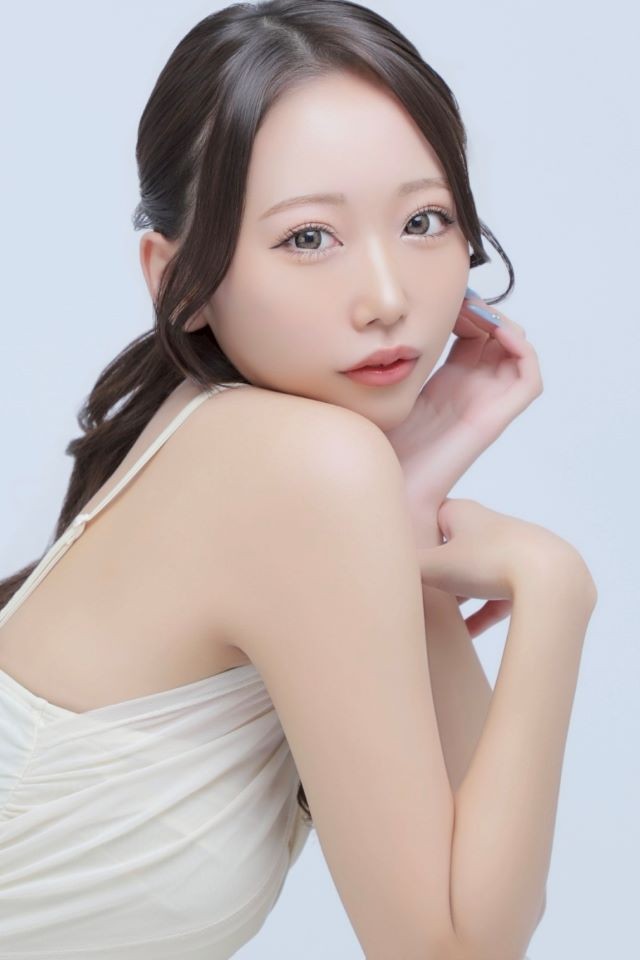 妃京 ひまり